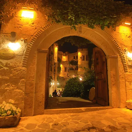 מלון Selcuklu Evi Cave - Special Category 4*